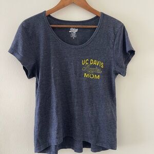 UC Davis Mom Tshirt Aggies